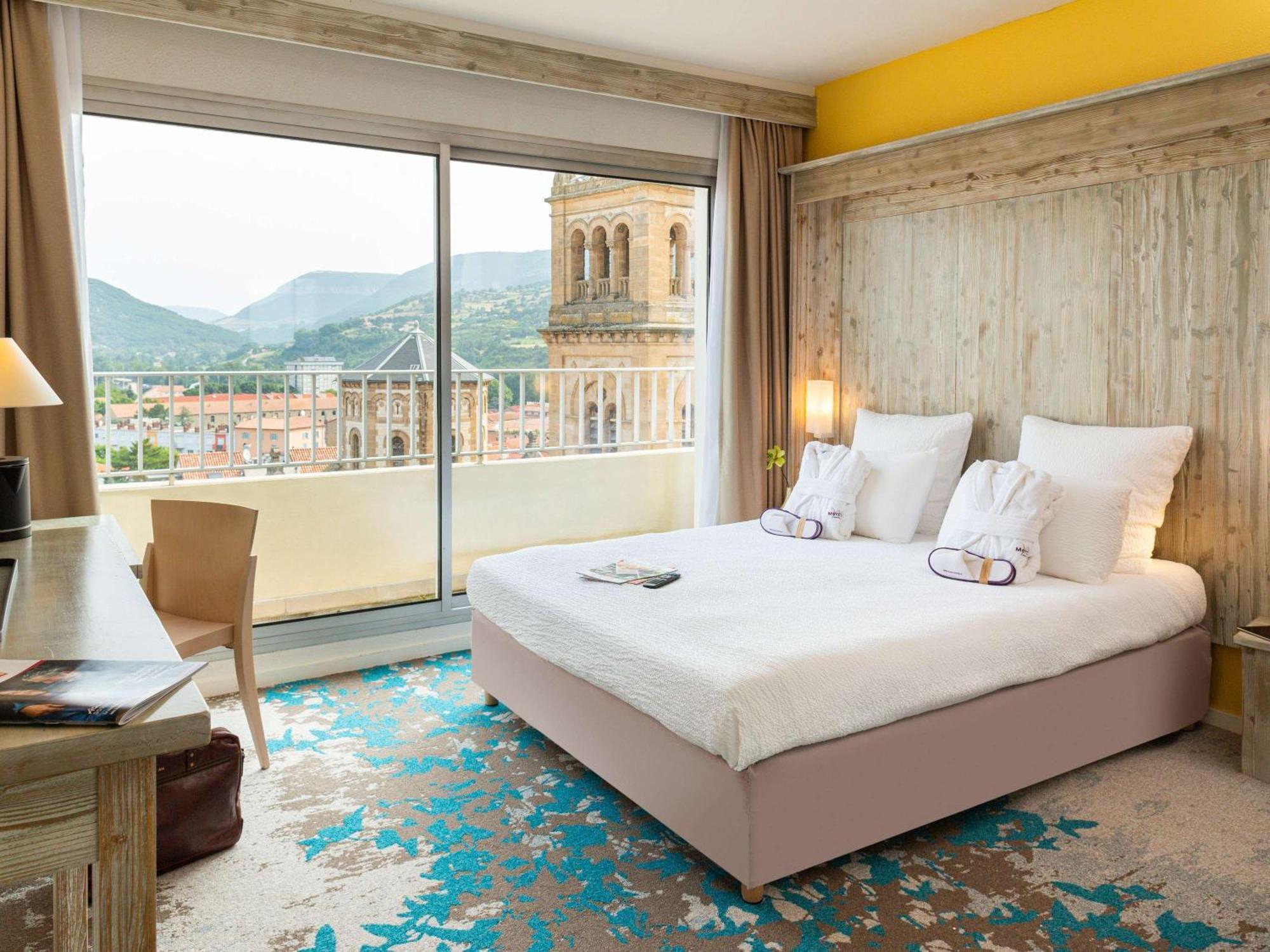 Mercure Hotel