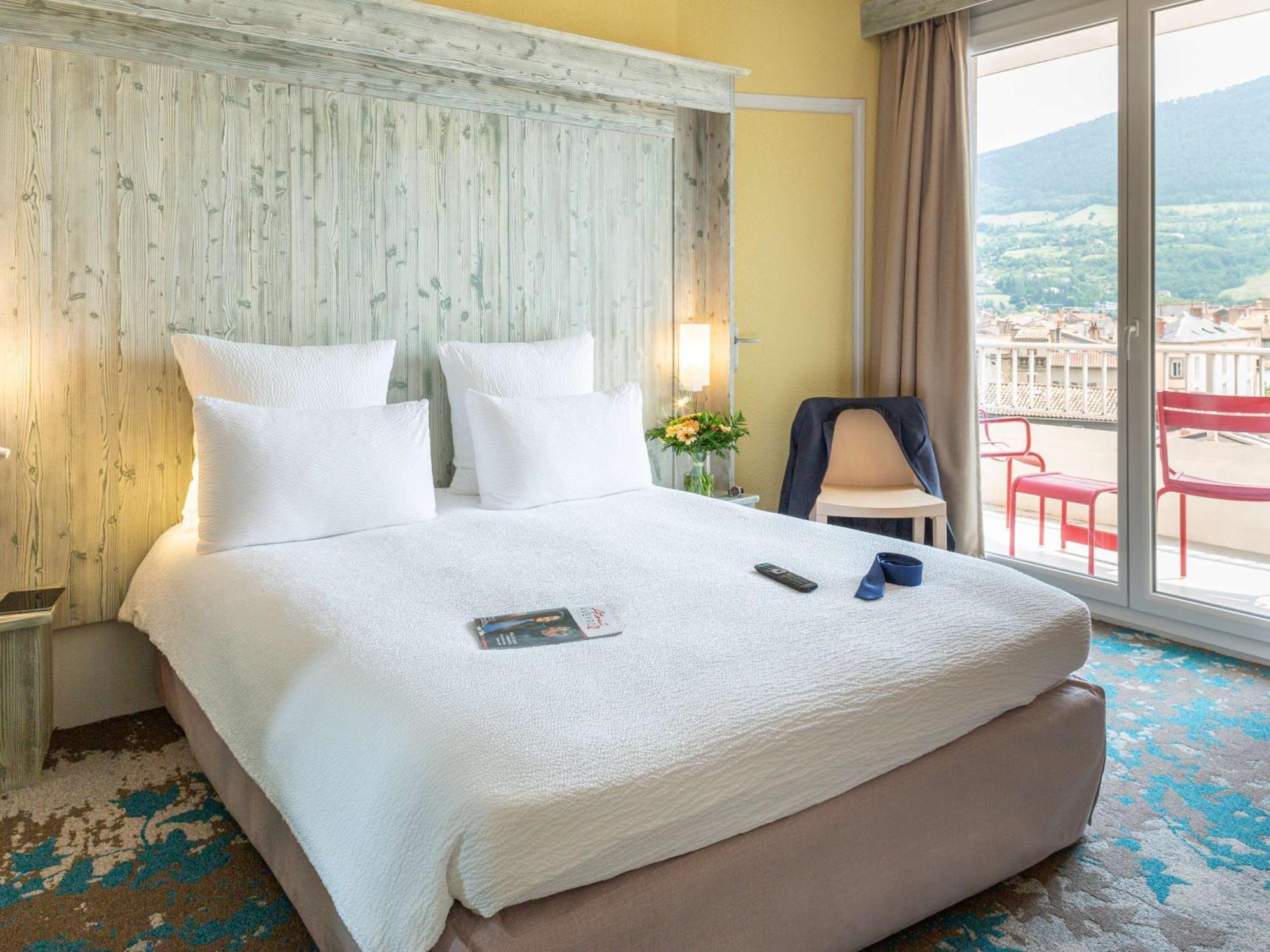Mercure Hotel 4*